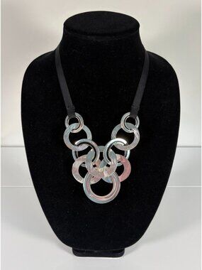 NRT Bib Choker Necklace Silver Tone Intertwined Rings And Ribbons